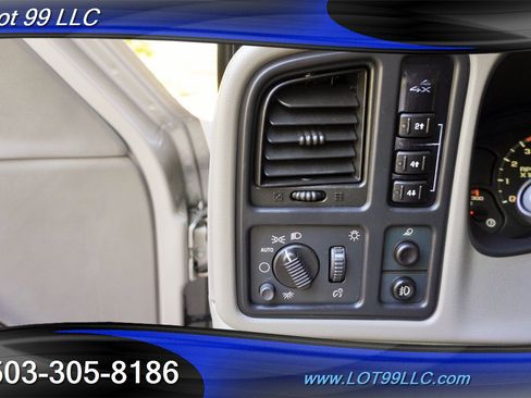 Used 2005 Chevrolet Silverado 3500 LT w/ Heavy-Duty Power Package AWD/4WD image 19