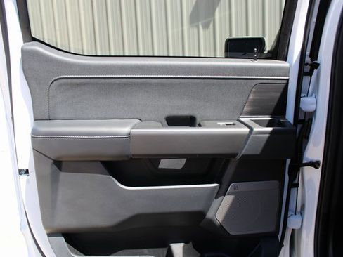 Used 2024 Ford F150 Lariat image 13