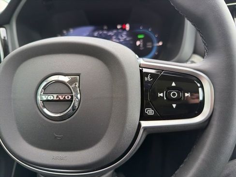 New 2025 Volvo XC60 T8 Plus w/ Protection Package Premier AWD/4WD image 21