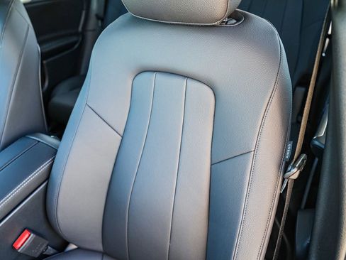 Certified 2026 Mercedes-Benz GLB 250 4MATIC image 24