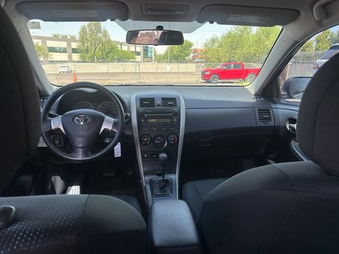 Used 2009 Toyota Corolla FWD image 15