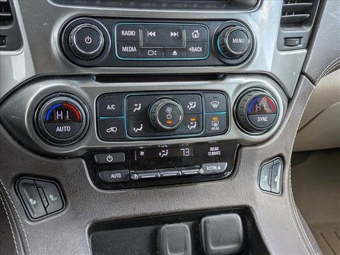 Used 2018 Chevrolet Tahoe LT w/ Luxury Package image 12