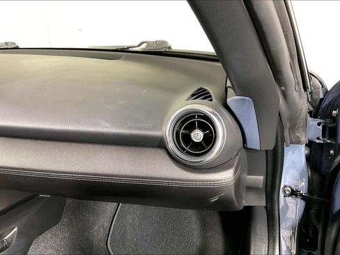 Used 2020 MAZDA MX-5 Miata Grand Touring RWD image 16