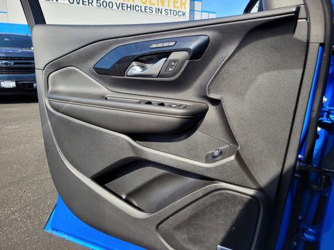 Used 2024 GMC Terrain AT4 w/ Infotainment Package II image 25