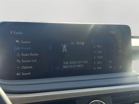 Used 2022 Lexus RX 350 AWD w/ Premium Package image 19