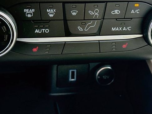 Used 2020 Ford Escape SE AWD/4WD image 20