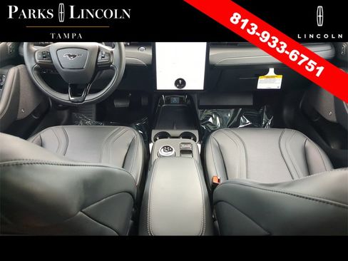 Used 2024 Ford Mustang Mach-E Premium image 11