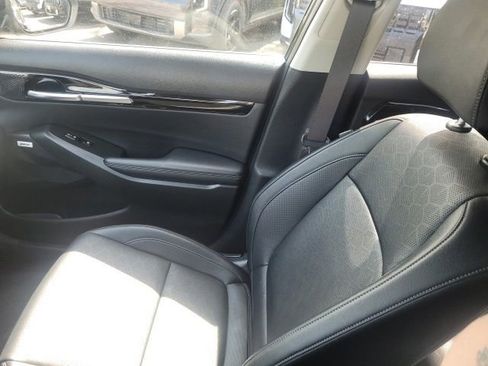 Certified 2024 Kia Seltos SX AWD/4WD image 19