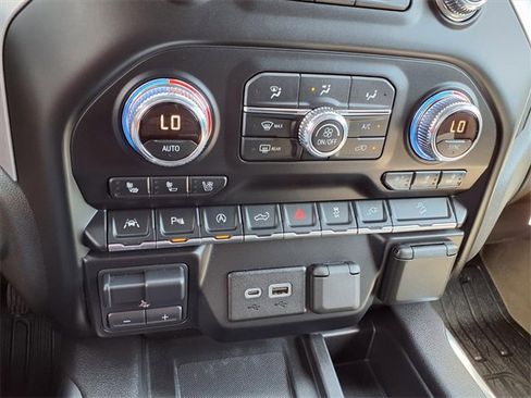 Used 2019 GMC Sierra 1500 SLT w/ SLT Premium Plus Package image 9