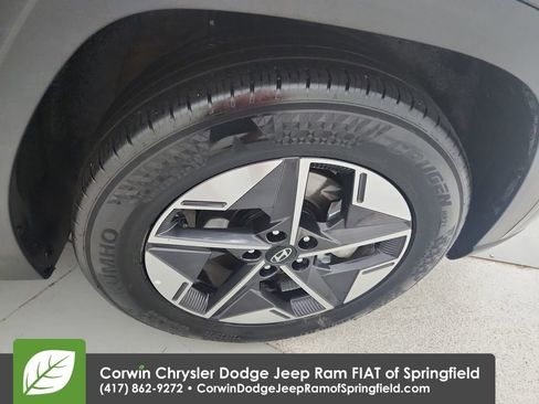 Used 2025 Hyundai Tucson SEL FWD image 33