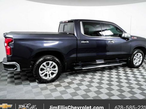 Used 2023 Chevrolet Silverado 1500 LTZ AWD/4WD image 2