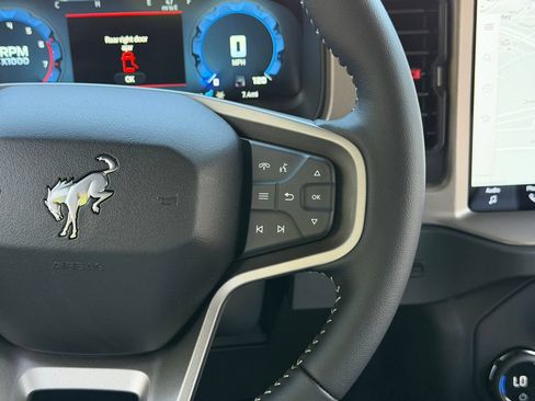 New 2026 Ford Bronco Outer Banks w/ Sasquatch Package AWD/4WD image 17