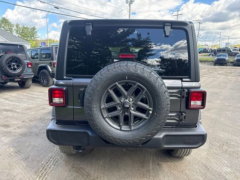 New 2026 Jeep Wrangler Unlimited Sport AWD/4WD image 4