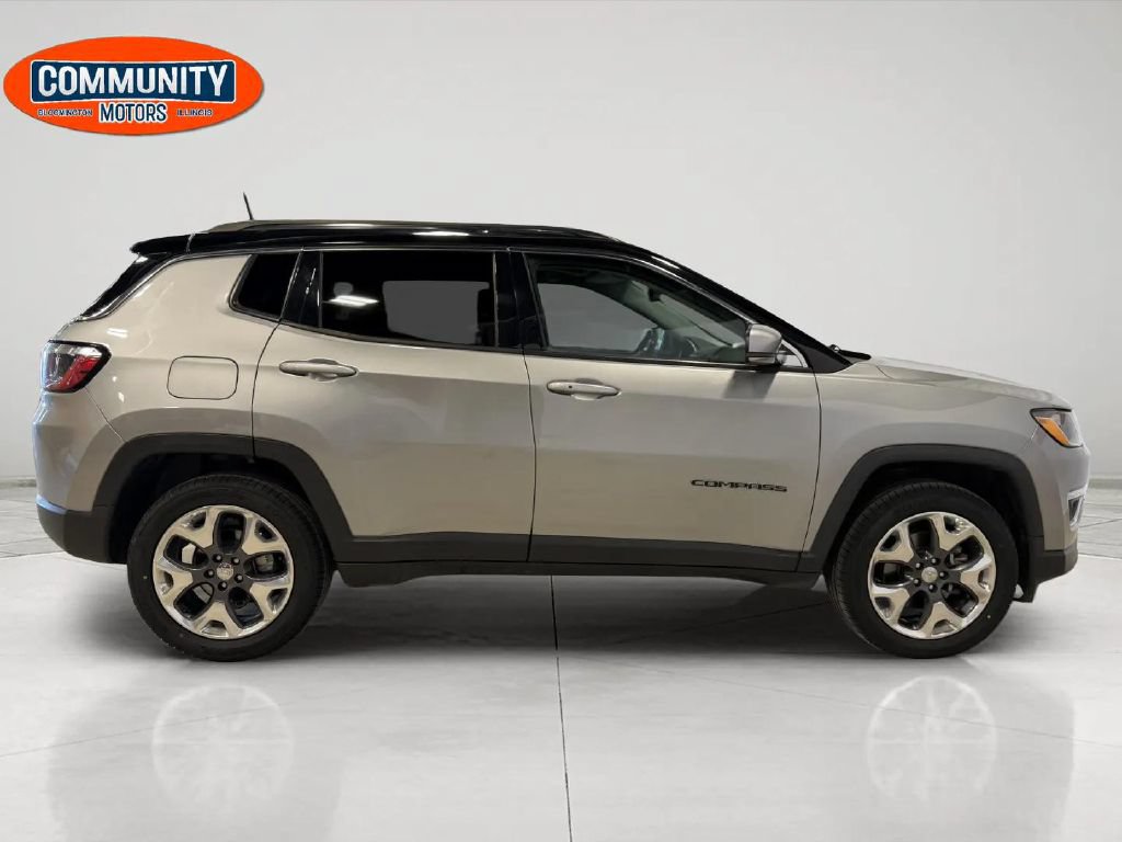 Used 2021 Jeep Compass Limited w/ Sun and Sound Group AWD/4WD image 9