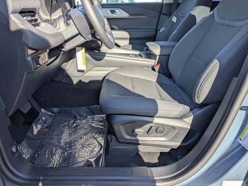 New 2026 Ford Explorer Active image 11