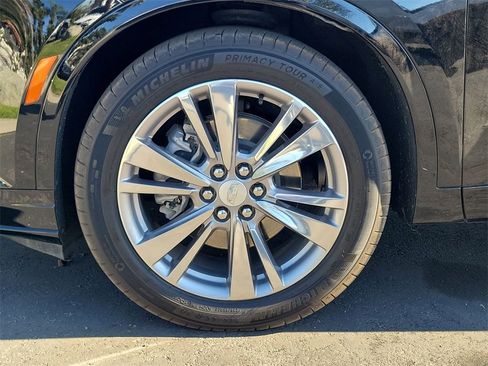 Certified 2023 Cadillac XT6 Premium Luxury image 33