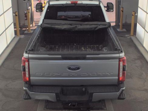 Used 2023 Ford F250 XL w/ STX Appearance Package AWD/4WD image 6