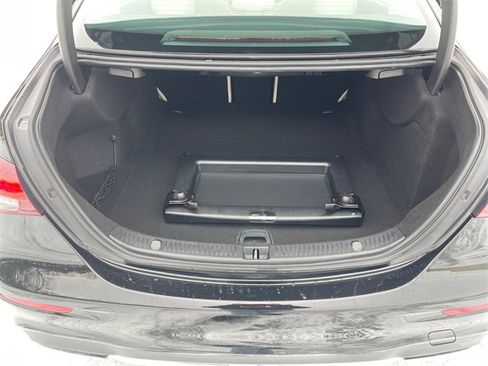 Used 2023 Mercedes-Benz E 350 4MATIC Sedan image 20