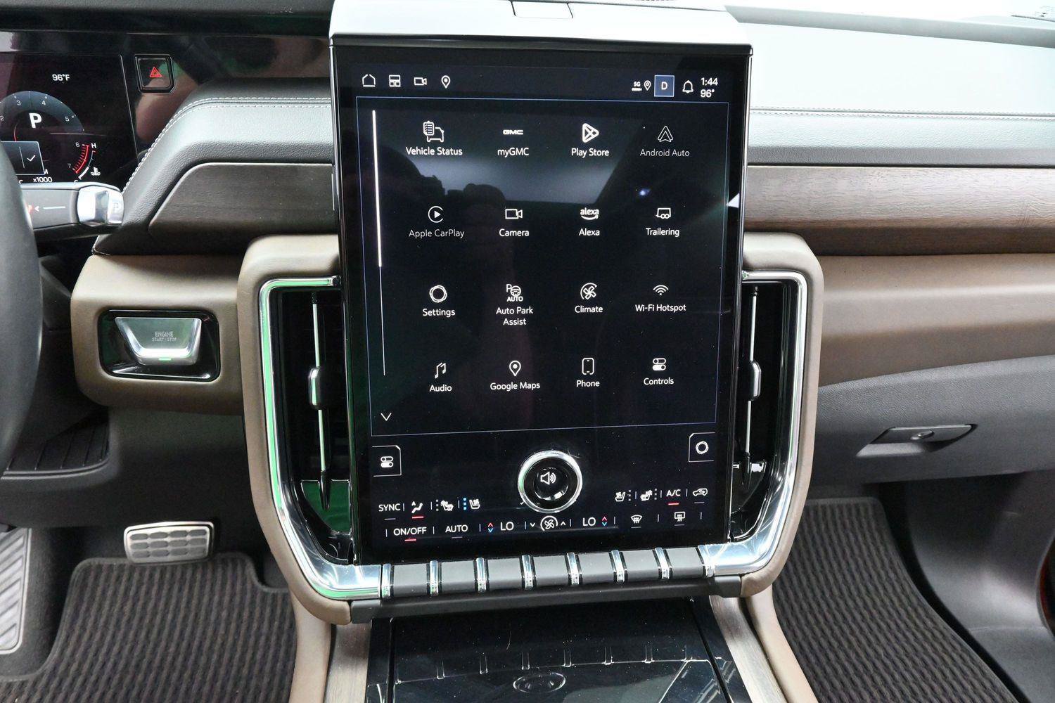 Used 2025 GMC Yukon Denali Ultimate AWD/4WD image 25