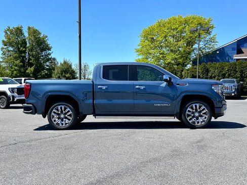 New 2026 GMC Sierra 1500 Denali w/ Denali Reserve Package AWD/4WD image 3