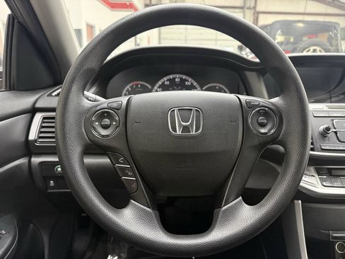 Used 2015 Honda Accord LX image 22