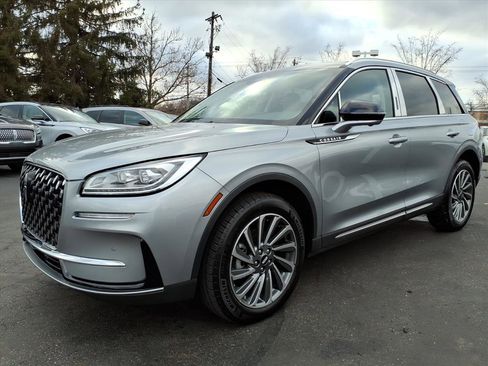 Used 2024 Lincoln Corsair Reserve w/ Equipment Group 201A image 3