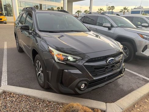 Certified 2025 Subaru Outback Premium w/ Popular Package #1A image 32