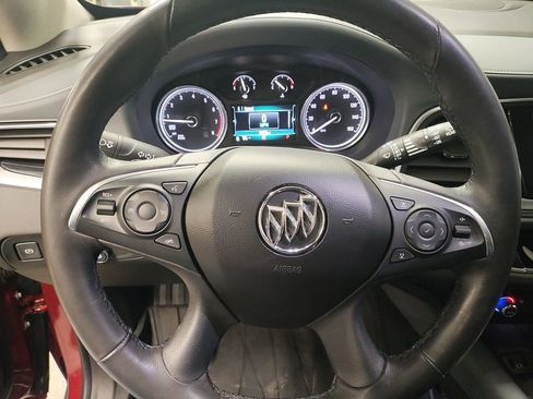 Used 2018 Buick Enclave Essence image 31