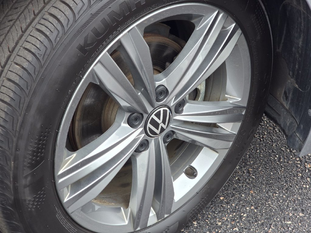 Used 2024 Volkswagen Jetta SE FWD image 15