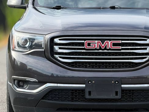 Used 2017 GMC Acadia SLE w/ Driver Alert Package I AWD/4WD image 11