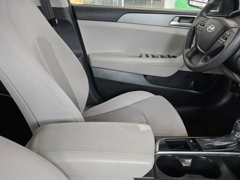 Used 2016 Hyundai Sonata SE image 23
