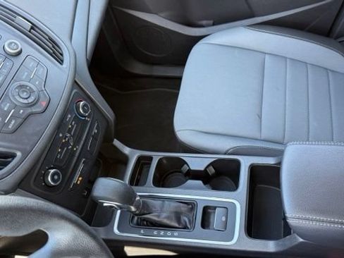 Used 2018 Ford Escape S FWD image 32