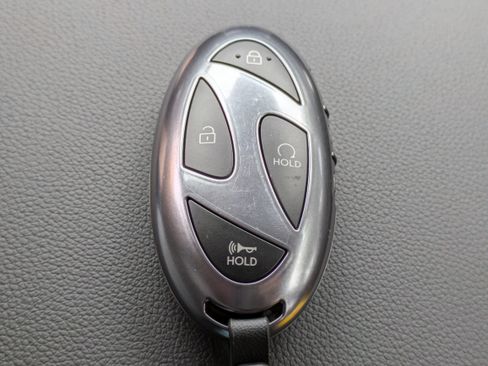 New 2026 Hyundai Tucson Limited image 32