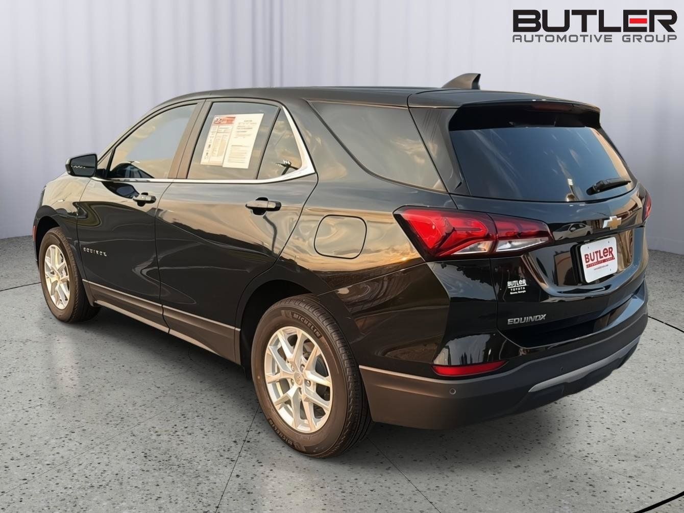 Used 2024 Chevrolet Equinox LT FWD image 4