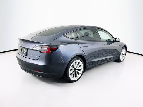Used 2022 Tesla Model 3 Long Range image 9