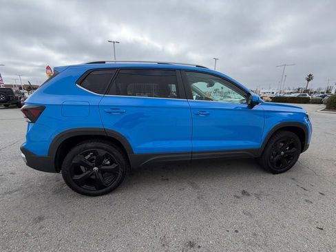 New 2026 Volkswagen Taos SEL AWD/4WD image 7
