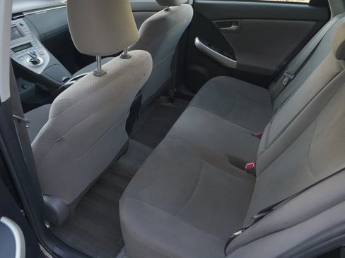 Used 2015 Toyota Prius Three image 8