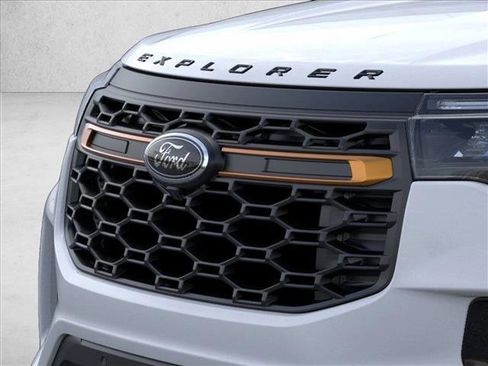 New 2026 Ford Explorer Tremor w/ Tremor Convenience Package image 17