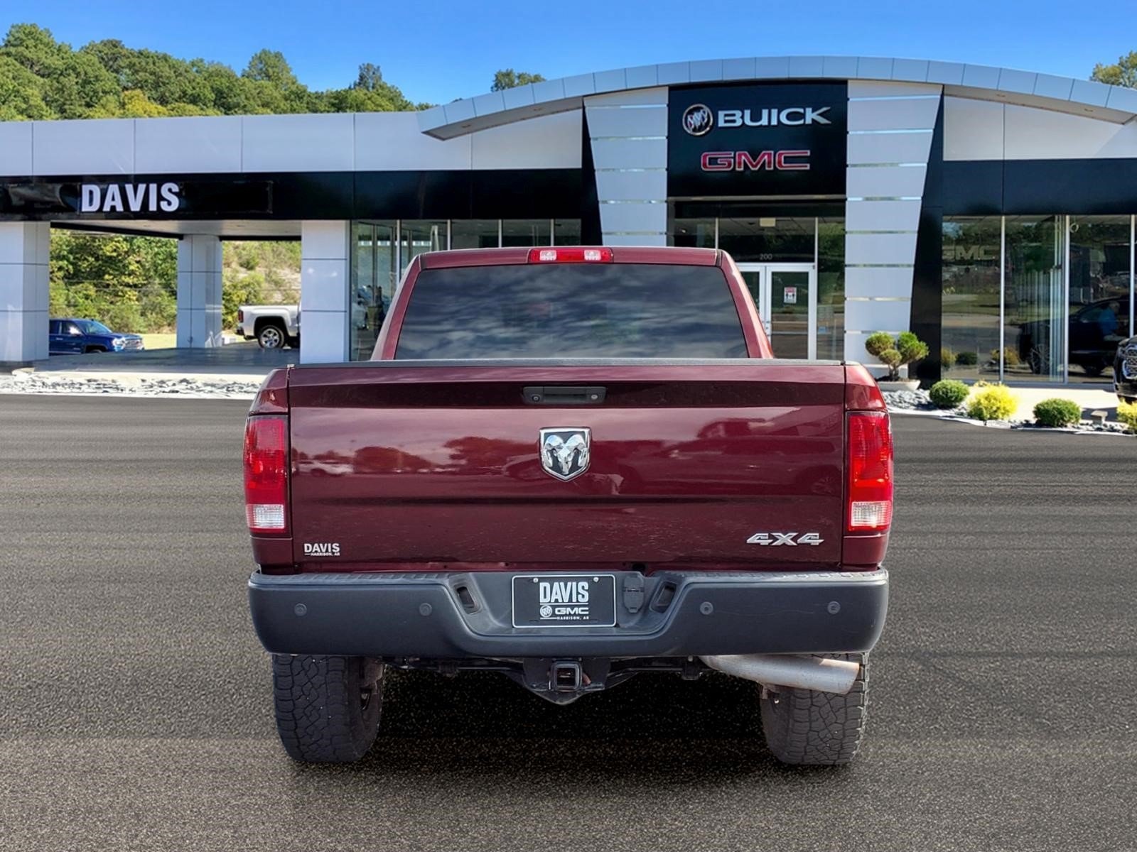 Used 2018 RAM 2500 Tradesman w/ Cold Weather Group AWD/4WD image 5