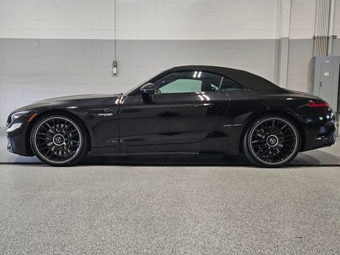 New 2026 Mercedes-Benz SL 63 AMG 4MATIC image 9