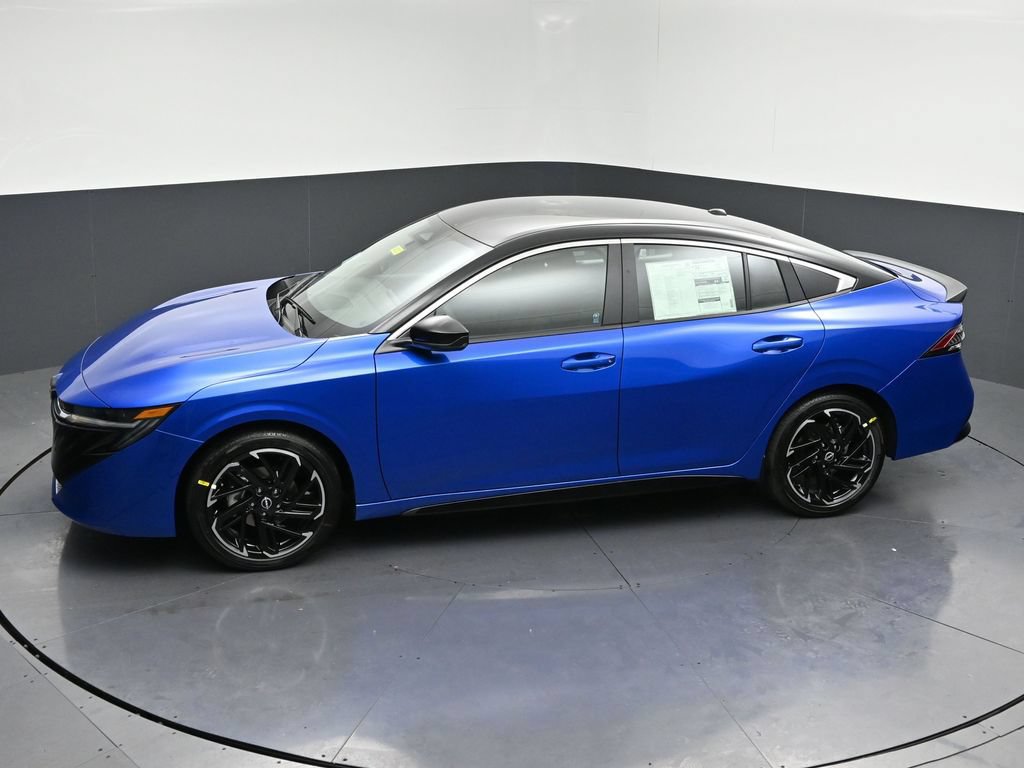 New 2026 Nissan Sentra SR w/ Floor Mat Package FWD image 24