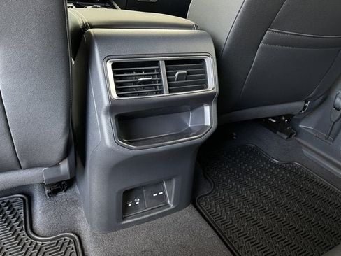 New 2026 Volkswagen Atlas Cross Sport SE FWD image 16