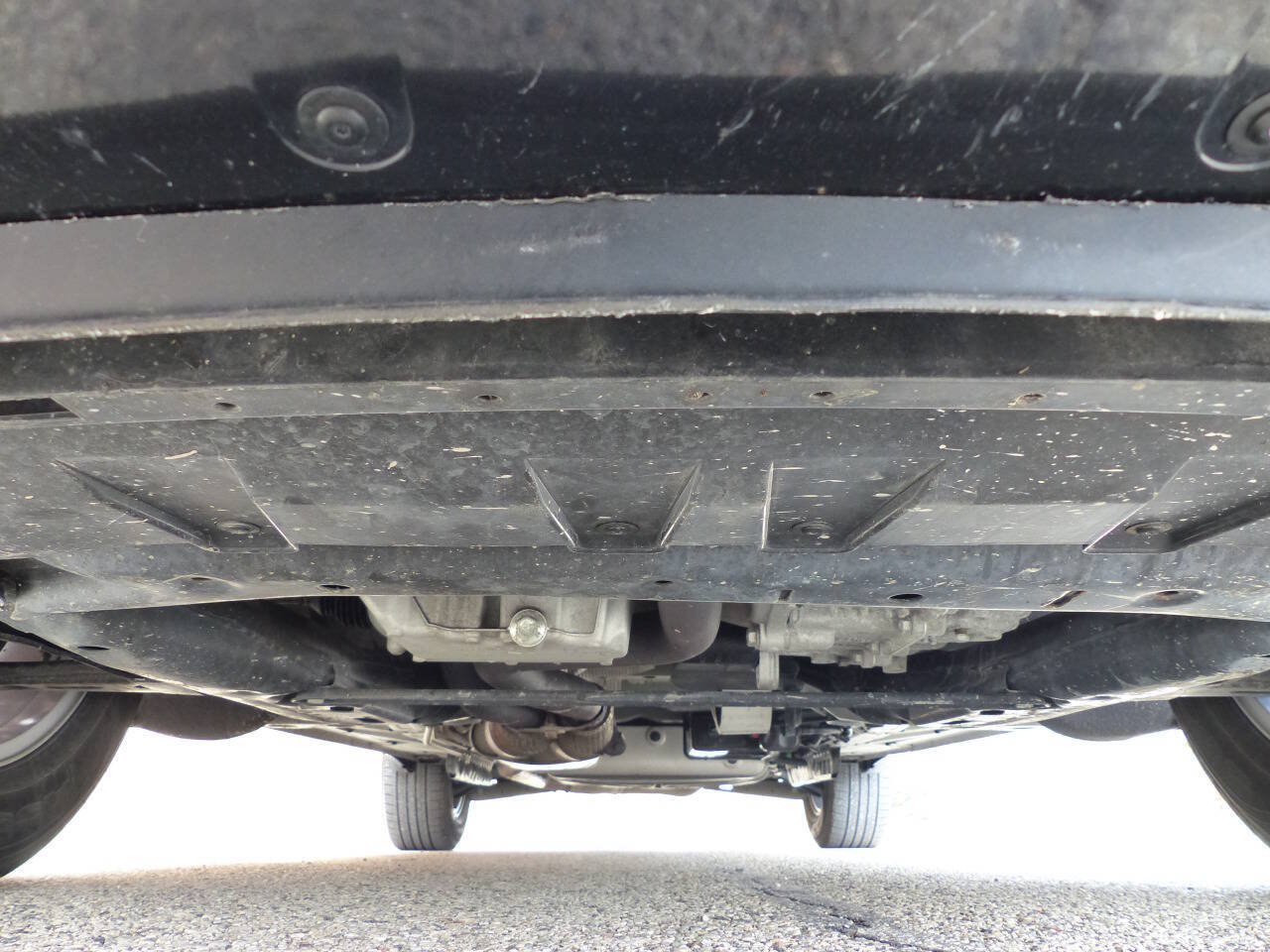 Used 2023 Buick Enclave Essence w/ LPO, Floor Liner Package FWD image 13