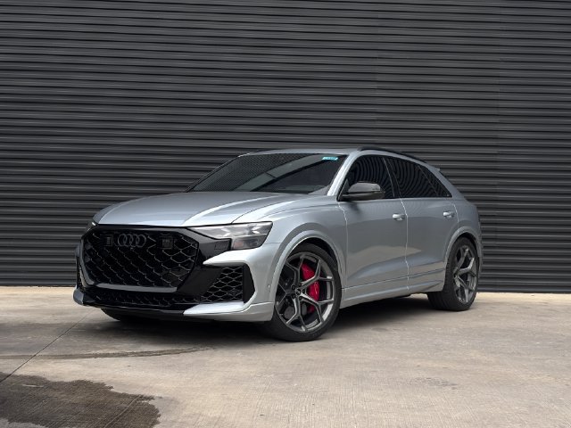 Used 2025 Audi RS Q8 performance AWD/4WD image 1