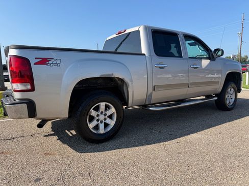 Used 2007 GMC Sierra 1500 SLE w/ SLE1 Preferred Package AWD/4WD image 6
