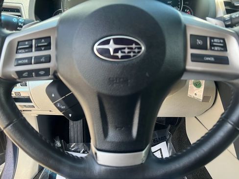 Used 2013 Subaru Outback 2.5i Limited AWD/4WD image 10