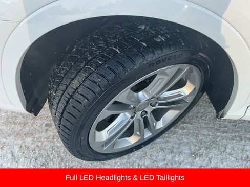 Used 2018 Audi Q3 2.0T Premium Plus w/ Premium Plus Package image 16