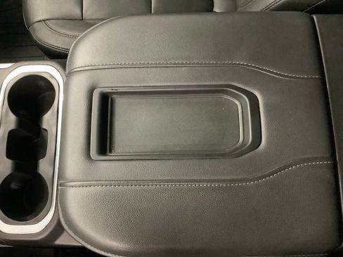 Used 2020 Chevrolet Silverado 1500 LT Trail Boss AWD/4WD image 23