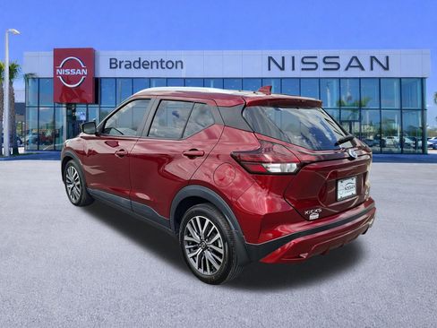 Used 2021 Nissan Kicks SV FWD image 7