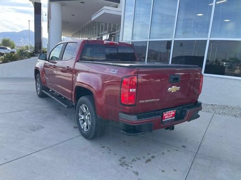 Used 2018 Chevrolet Colorado Z71 AWD/4WD image 4